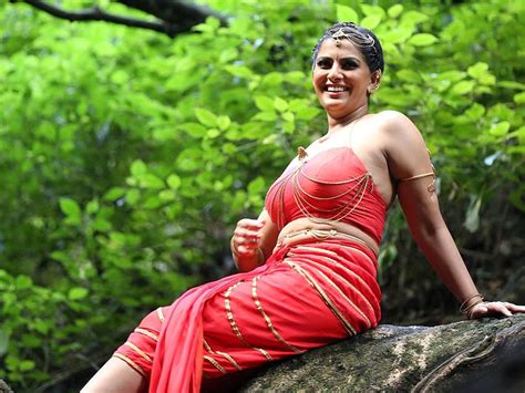 varalakshmi sarathkumar hot|260+ Varalaxmi Sarathkumar Photos